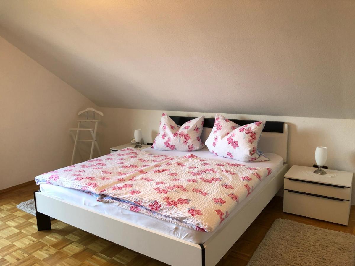 Nickel Haus Apartment *